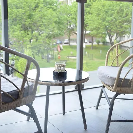 Daire Estate Old Town Apartment, Private Parking, Balcony Gdansk