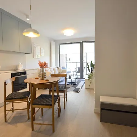 Estate Old Town Apartment, Private Parking, Balcony Danzig